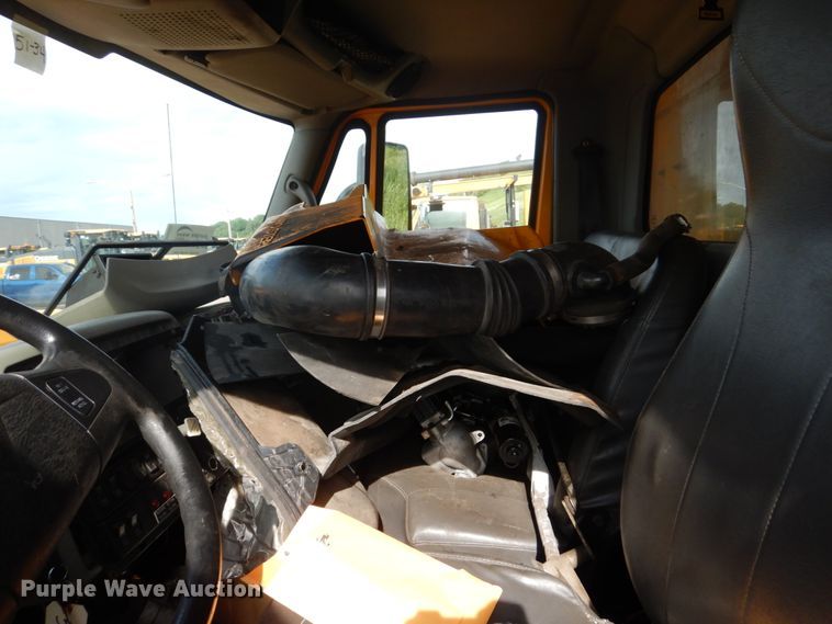 image for item DH5504 2008 International WorkStar 7400  dump truck