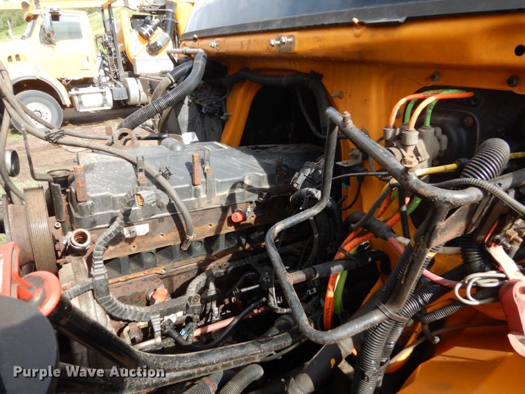 image for item DH5504 2008 International WorkStar 7400  dump truck