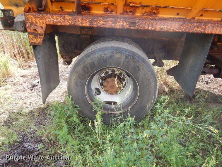 image for item DH5504 2008 International WorkStar 7400  dump truck