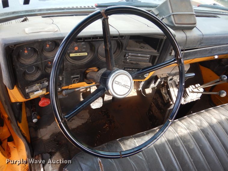 image for item DH5505 1987 GMC C7000  dump truck