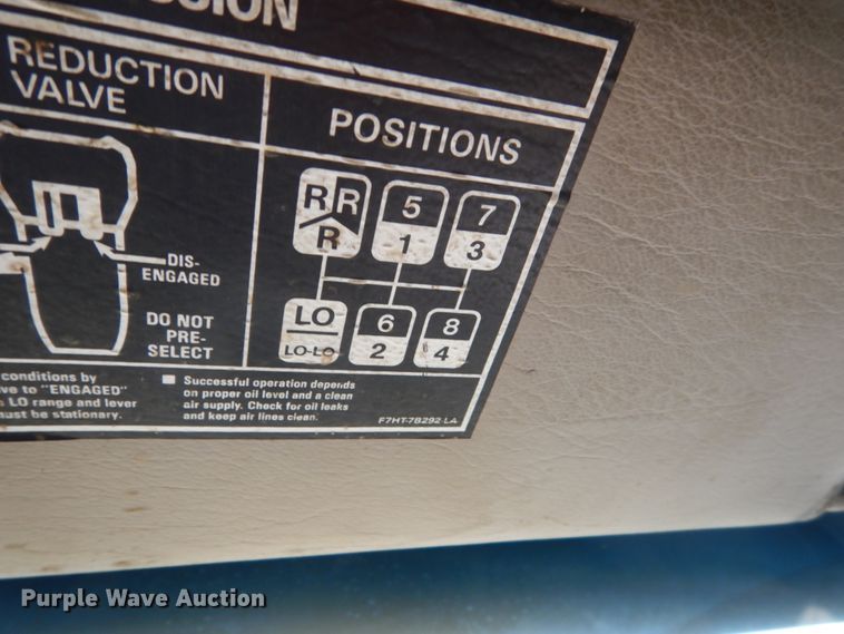 image for item DH5507 2007 Sterling L-Line  vacuum truck