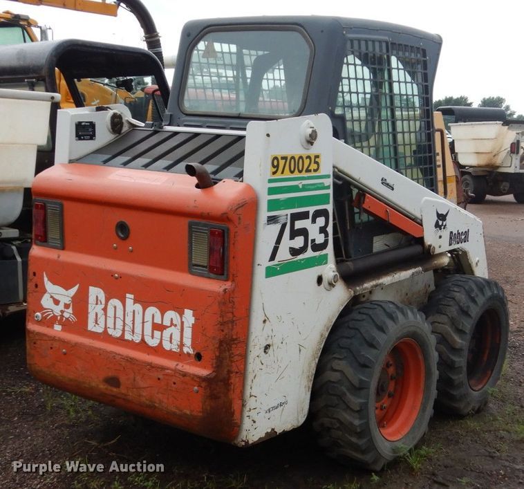 image for item DH5513 Bobcat 753  skid steer loader
