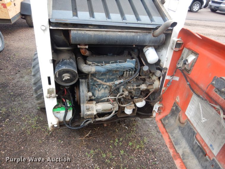 image for item DH5513 Bobcat 753  skid steer loader