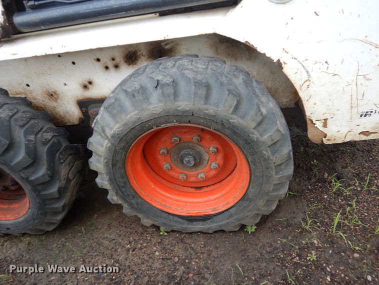 image for item DH5513 Bobcat 753  skid steer loader