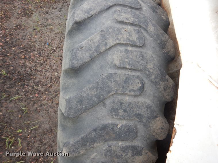 image for item DH5513 Bobcat 753  skid steer loader