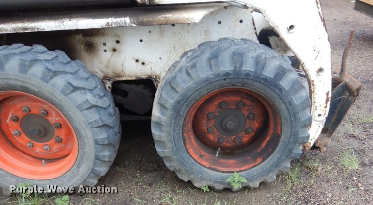 image for item DH5513 Bobcat 753  skid steer loader