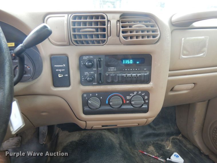 image for item DH5514 2001 Chevrolet S10  pickup truck