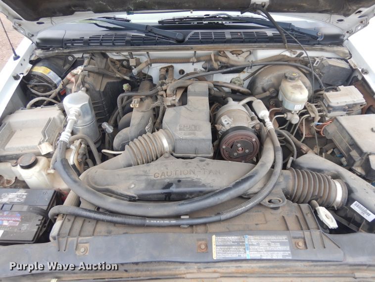 image for item DH5514 2001 Chevrolet S10  pickup truck