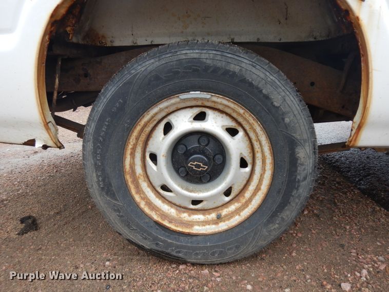 image for item DH5514 2001 Chevrolet S10  pickup truck