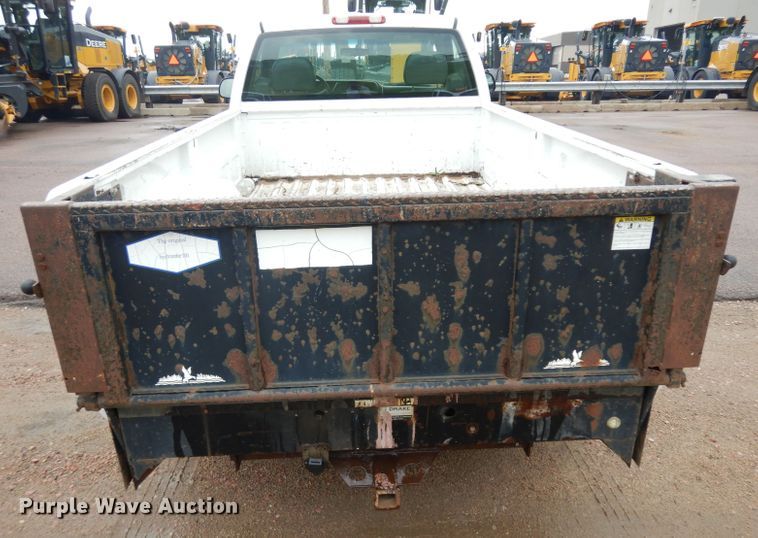 image for item DH5521 2002 Chevrolet Silverado 1500  pickup truck