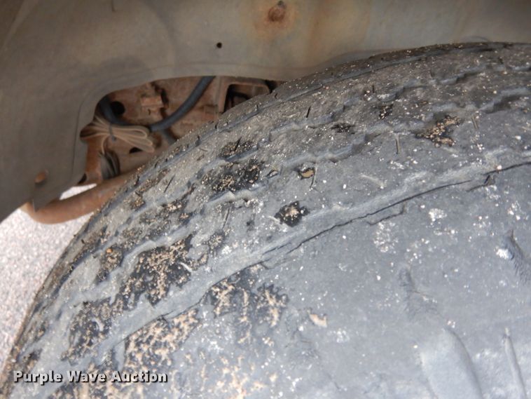 image for item DH5521 2002 Chevrolet Silverado 1500  pickup truck