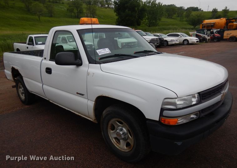 image for item DH5522 2000 Chevrolet Silverado 1500  pickup truck