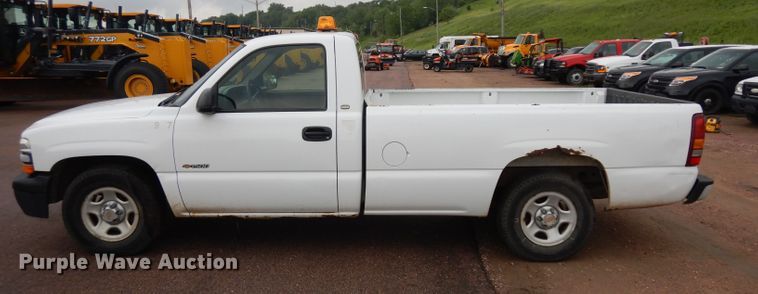 image for item DH5522 2000 Chevrolet Silverado 1500  pickup truck
