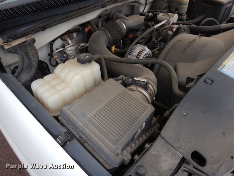 image for item DH5522 2000 Chevrolet Silverado 1500  pickup truck