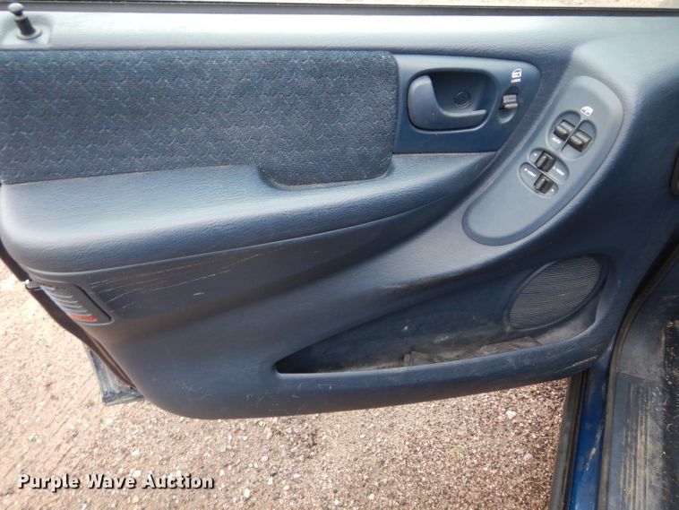 image for item DH5523 2001 Dodge Grand Caravan  van