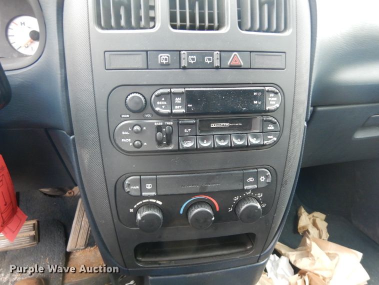 image for item DH5523 2001 Dodge Grand Caravan  van