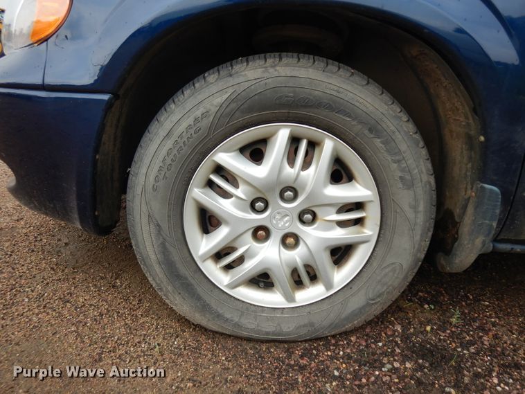 image for item DH5523 2001 Dodge Grand Caravan  van