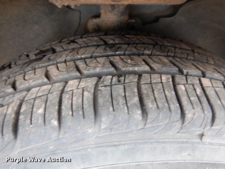 image for item DH5523 2001 Dodge Grand Caravan  van