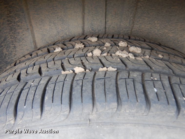 image for item DH5523 2001 Dodge Grand Caravan  van