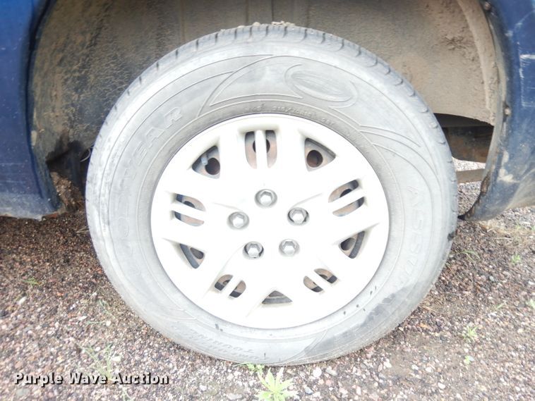 image for item DH5523 2001 Dodge Grand Caravan  van