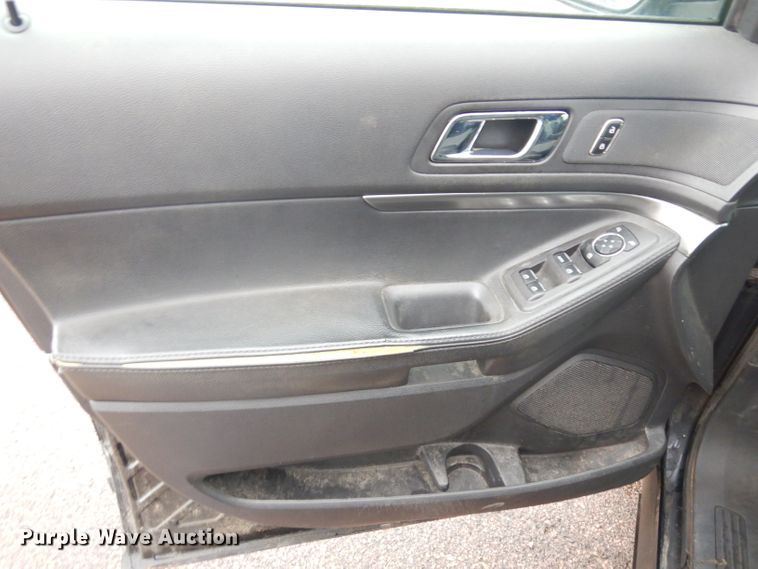 image for item DH5526 2013 Ford Explorer Police  SUV