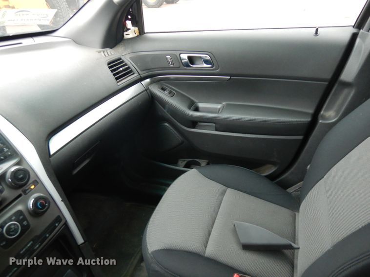 image for item DH5526 2013 Ford Explorer Police  SUV