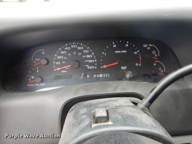 image for item DH5529 2004 Ford F550 Super Duty  Crew Cab utility bed truck