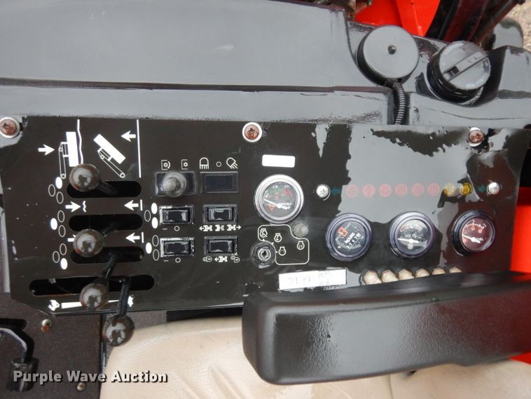 image for item DH5531 2012 Jacobsen R311T lawn mower