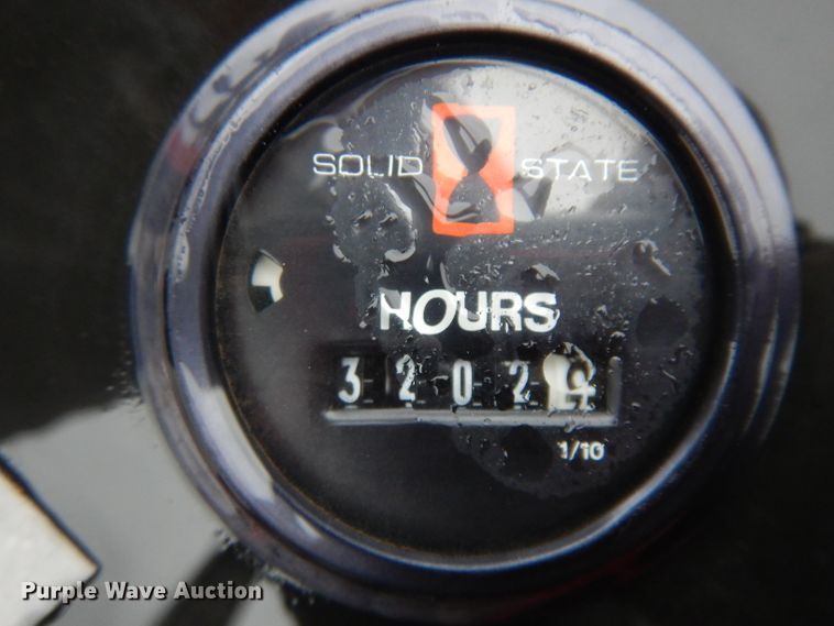 image for item DH5531 2012 Jacobsen R311T lawn mower