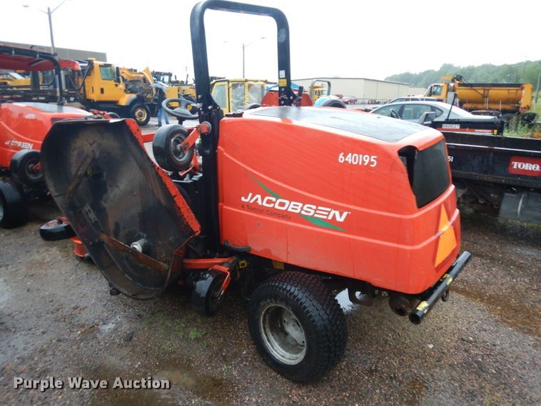 image for item DH5532 2010 Jacobsen R311T lawn mower