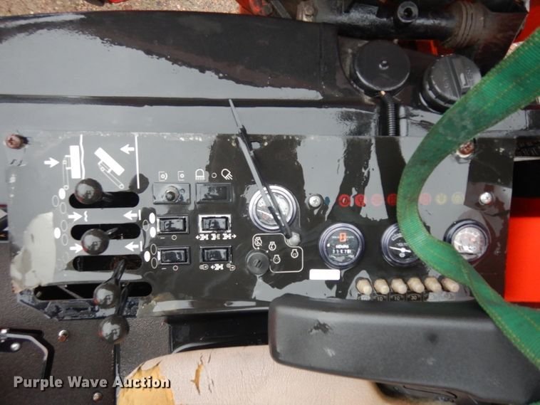 image for item DH5532 2010 Jacobsen R311T lawn mower