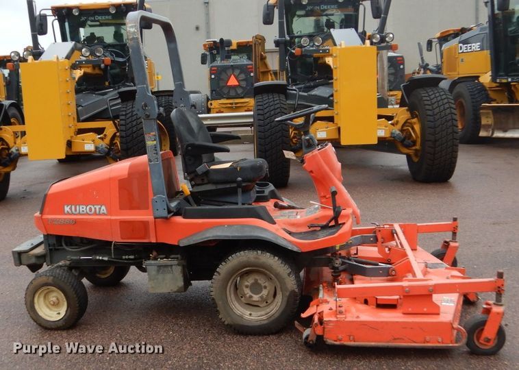 image for item DH5533 2007 Kubota F2880 lawn mower