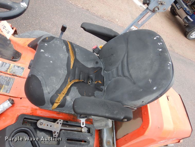 image for item DH5533 2007 Kubota F2880 lawn mower