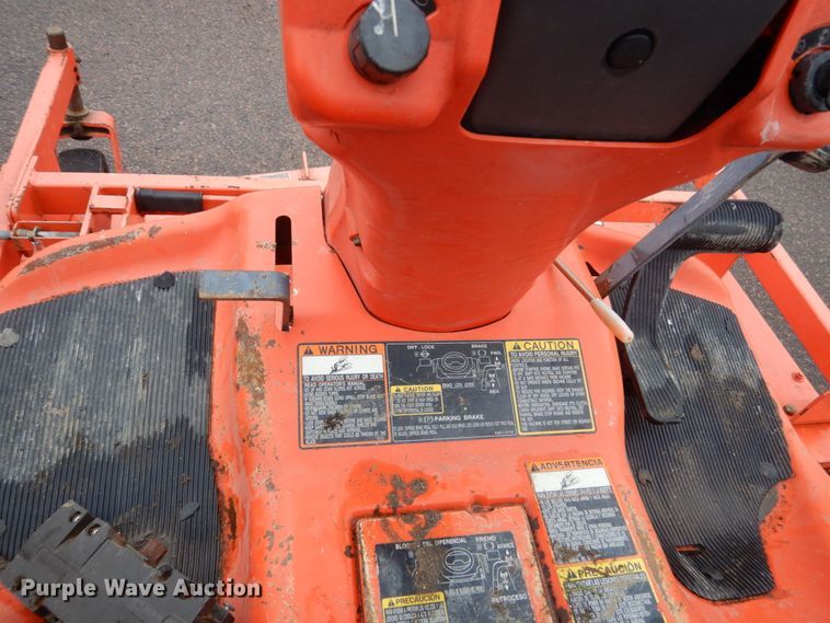 image for item DH5533 2007 Kubota F2880 lawn mower