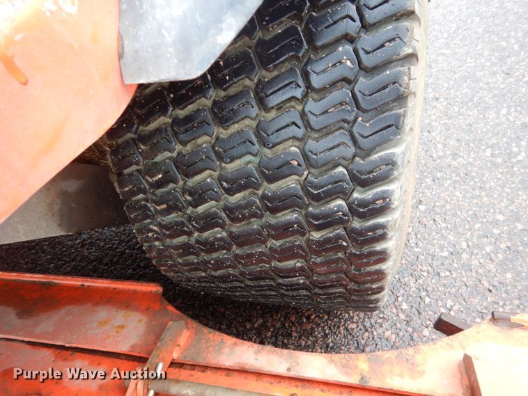 image for item DH5533 2007 Kubota F2880 lawn mower