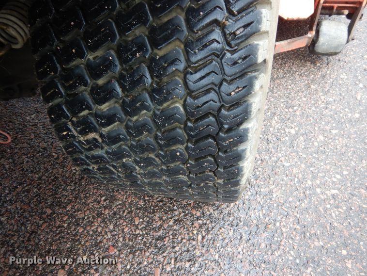 image for item DH5533 2007 Kubota F2880 lawn mower