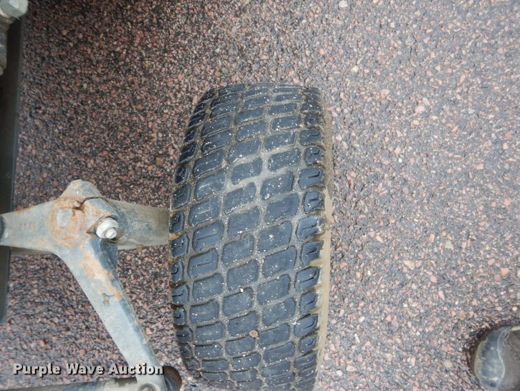 image for item DH5533 2007 Kubota F2880 lawn mower