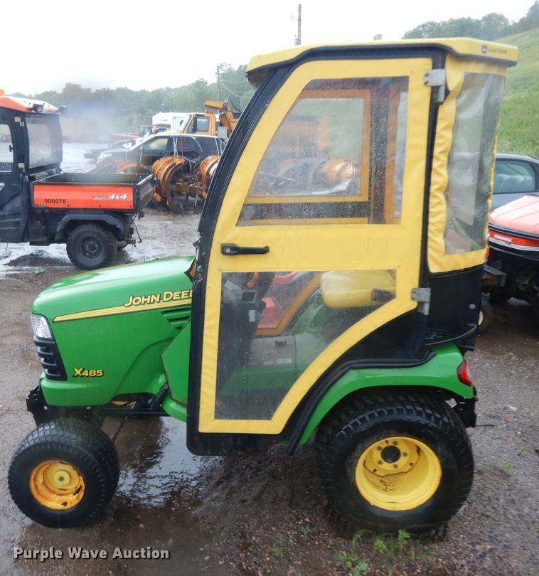 image for item DH5534 2002 John Deere X485 lawn mower