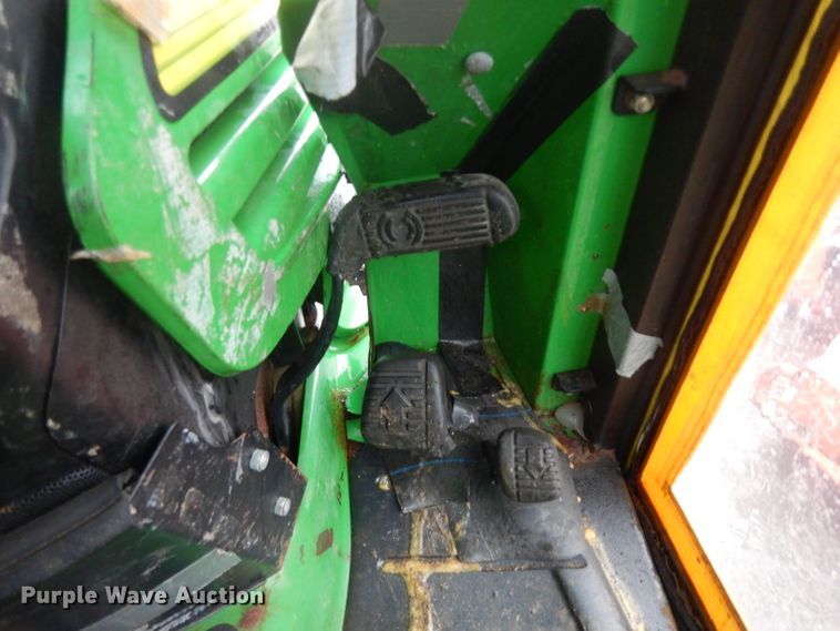 image for item DH5534 2002 John Deere X485 lawn mower