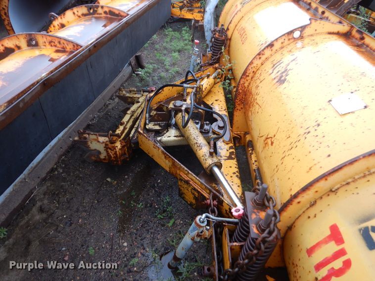 image for item DH5540 (6) snow plows