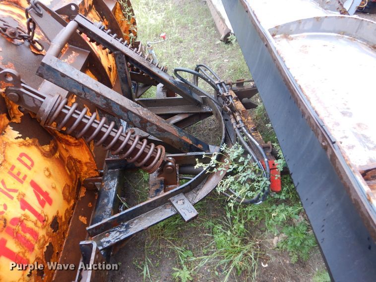 image for item DH5541 (6) snow plows