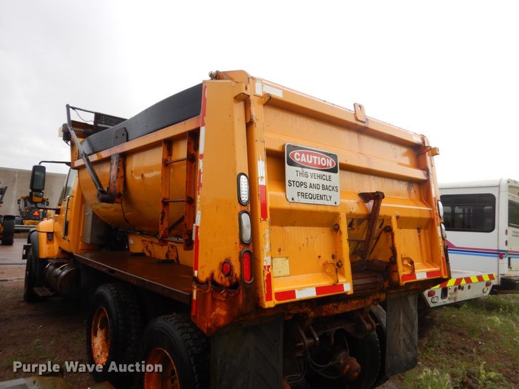 image for item DH5543 2006 International 7400  dump truck