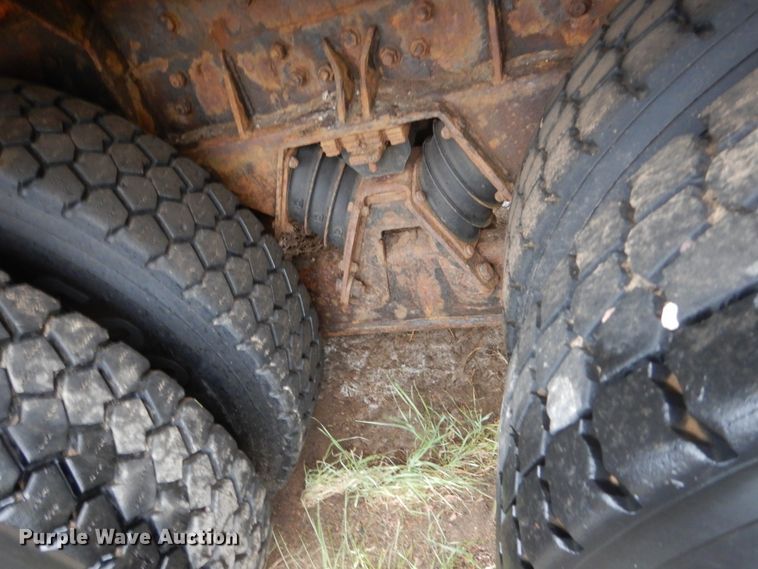 image for item DH5543 2006 International 7400  dump truck