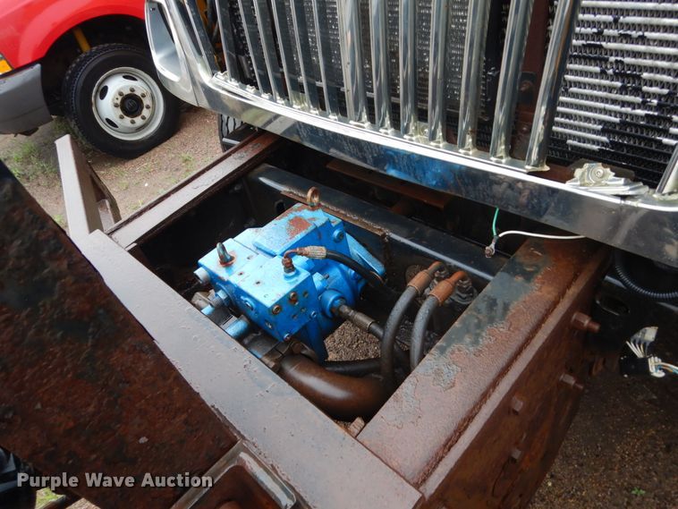 image for item DH5543 2006 International 7400  dump truck