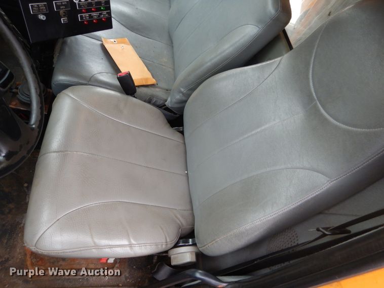 image for item DH5543 2006 International 7400  dump truck