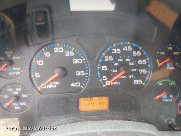 image for item DH5543 2006 International 7400  dump truck