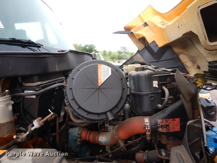 image for item DH5543 2006 International 7400  dump truck