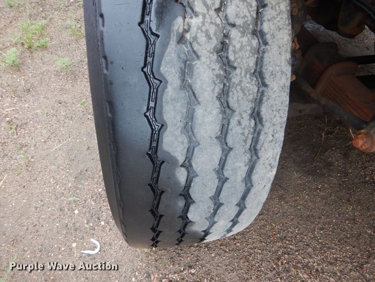 image for item DH5543 2006 International 7400  dump truck