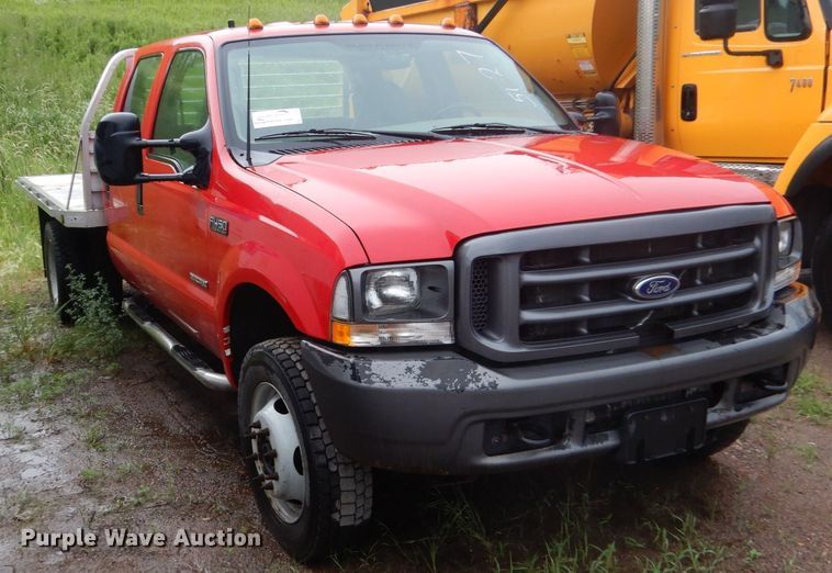 image for item DH5544 2003 Ford F450 Super Duty  Crew Cab flatbed truck