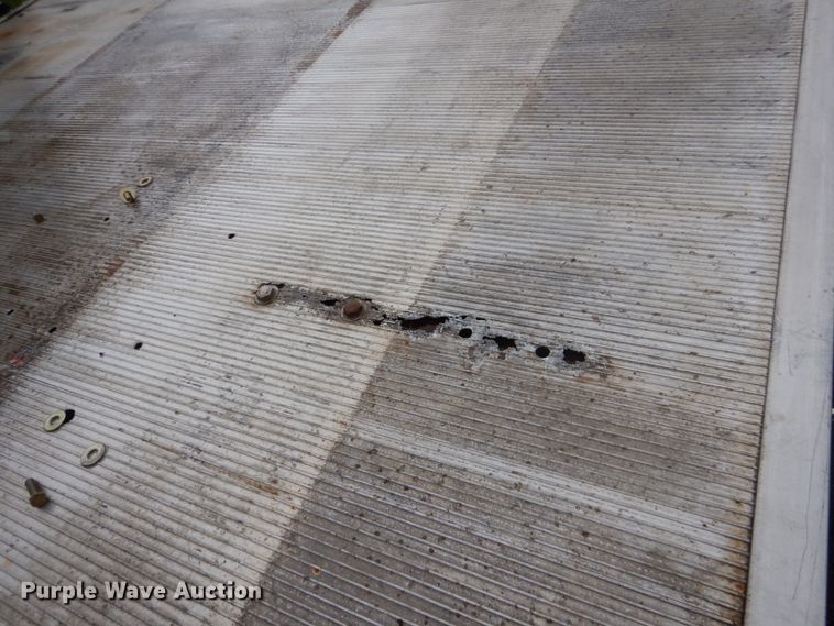 image for item DH5544 2003 Ford F450 Super Duty  Crew Cab flatbed truck